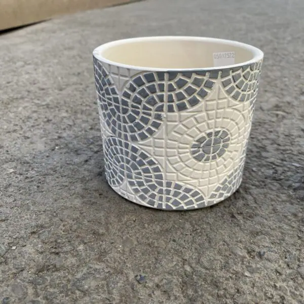 Mini Mosaic Pots - Image 5
